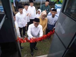 Bupati Majene Luncurkan Bus Sekolah di Kecamatan Tubo Sendana dan Salurkan Bantuan dari BAZNAS