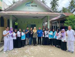 Wakil Bupati Majene Menghadiri Penyaluran Bantuan kepada Keluarga Beresiko Stunting Dan Pengecekan Posyandu