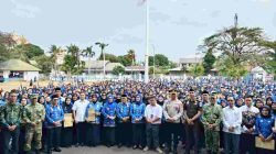 Bupati Majene Serahkan Perpanjangan Kontrak PPPK Penuh Waktu, Tekankan Disiplin dan Pelayanan Publik