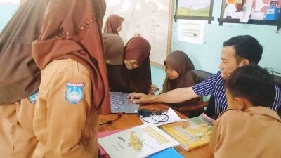Pembelajaran Kreatif dan Penuh Kasih, Guru SDN 19 Rangas Majene Bangun Semangat Belajar Siswa
