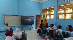 SDN 1 Luaor Terapkan Papan Interaktif Digital, Hadirkan Pembelajaran Lebih Interaktif